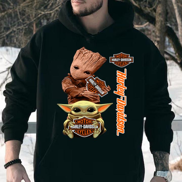 Baby Groot And Baby Yoda Hug Harley Davidson t-shirt hoodie