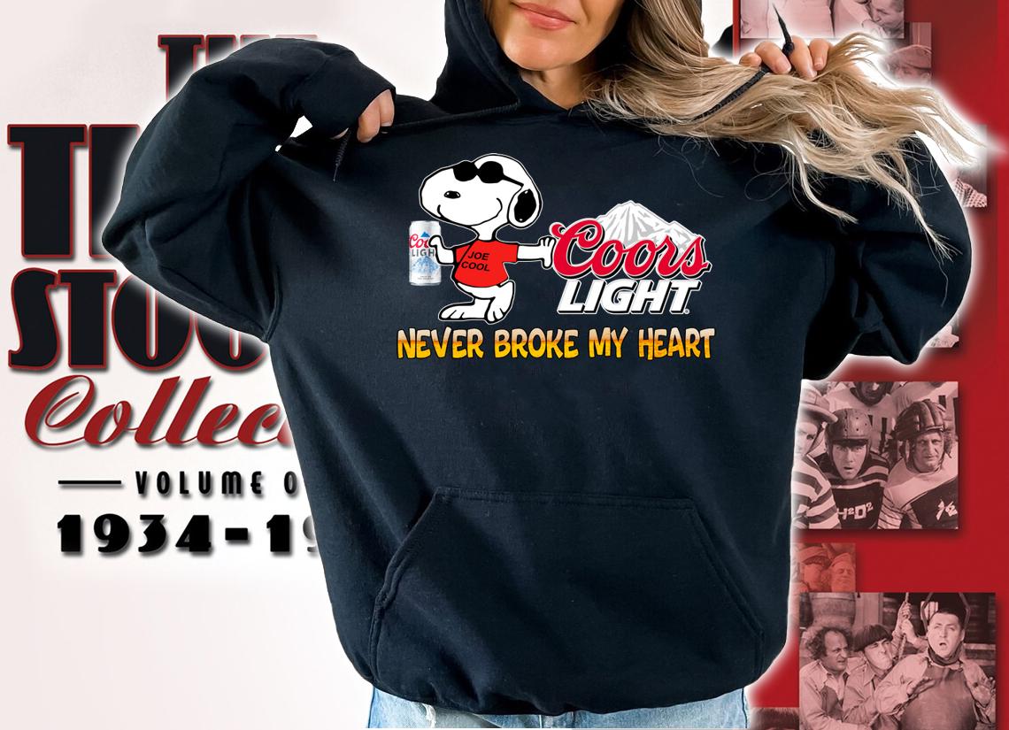 Snoopy Drink Coors Light Beer Never Broke My Heart t-shirt hoodie